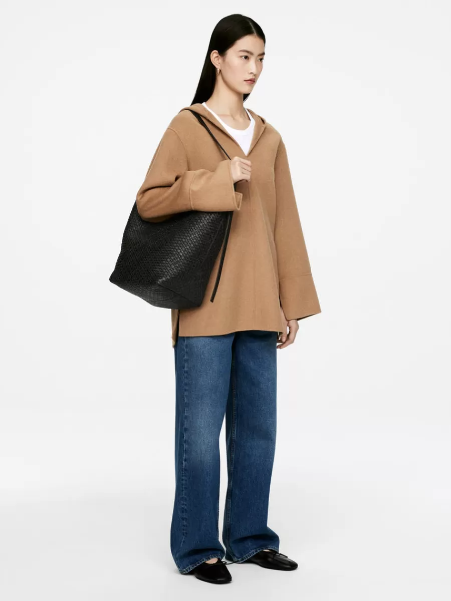 Tous Les Sacs-ARKET Cabas en cuir tressé Noir
