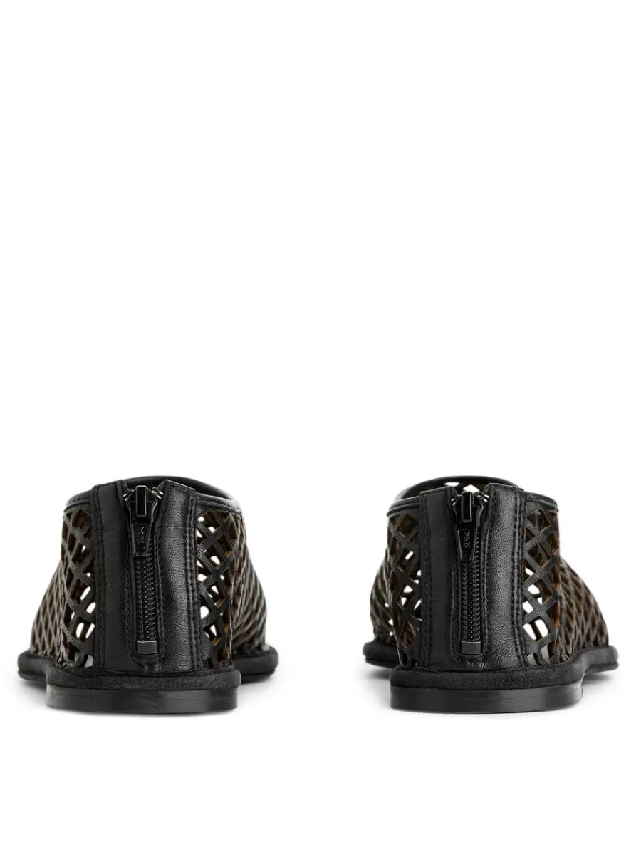 Toutes Les Chaussures-ARKET Chaussures ajourées plates en cuir Noir