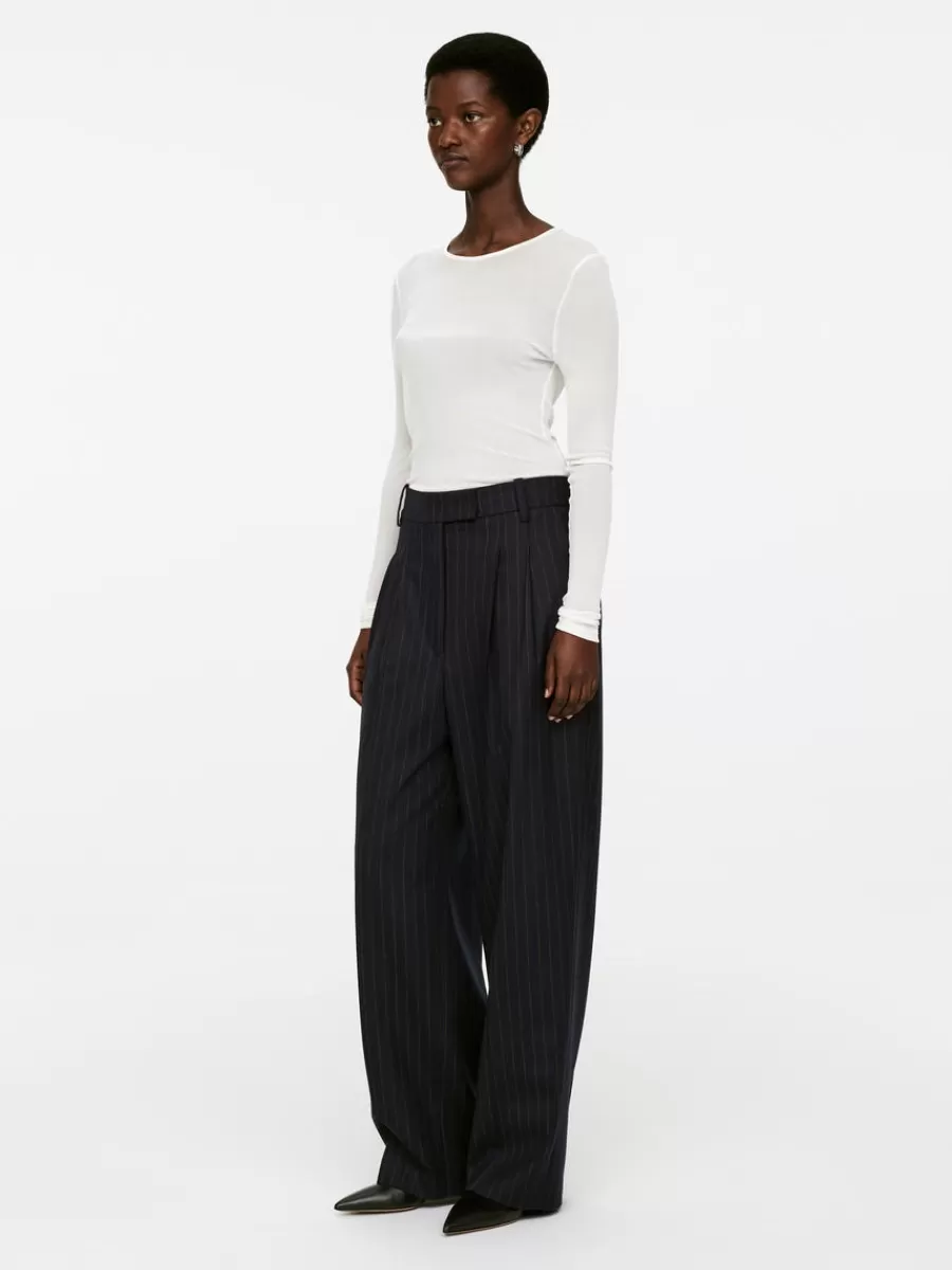 Pantalons-ARKET Pantalon plissé décontracté Bleu foncé